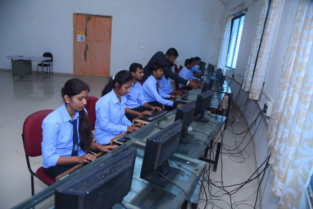 Laboratories Computer – Matoshri Institute of Technology